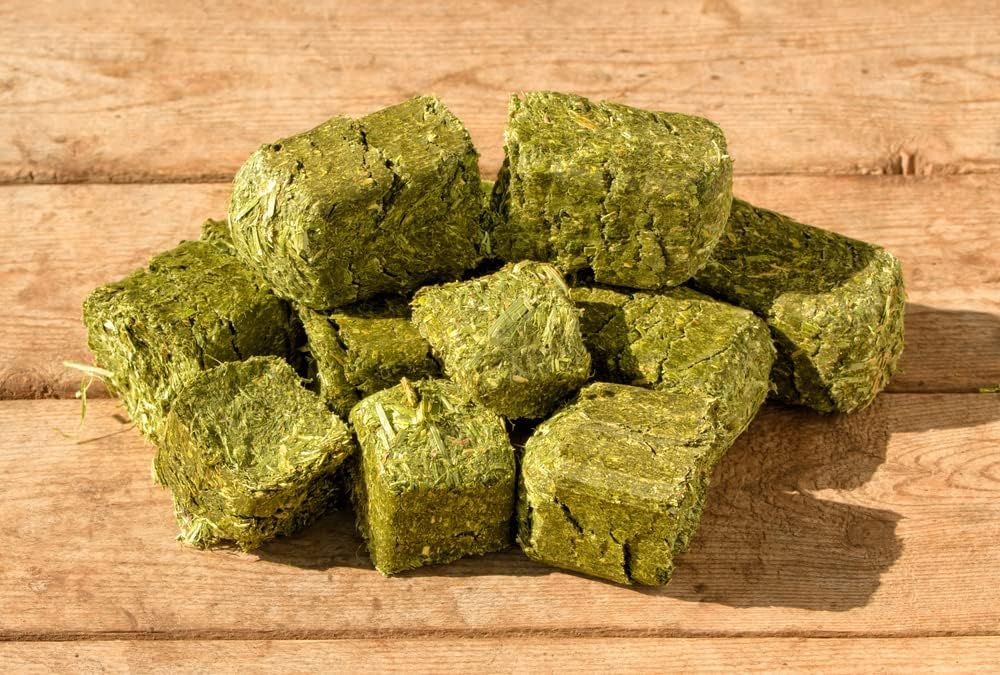 CZ Grain Alfalfa Cubes for Feeding - Rabbits, Goats, Chickens, Cattle, Horses, All Animals Love Alfalfa Cubes (2 Pounds)